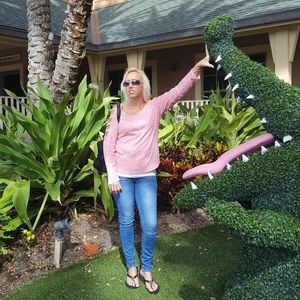 Meet your Posher, Angela